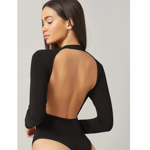 Black Elegant Bodysuit Backless Long Sleeves Round Neck - Picture 3 of 7